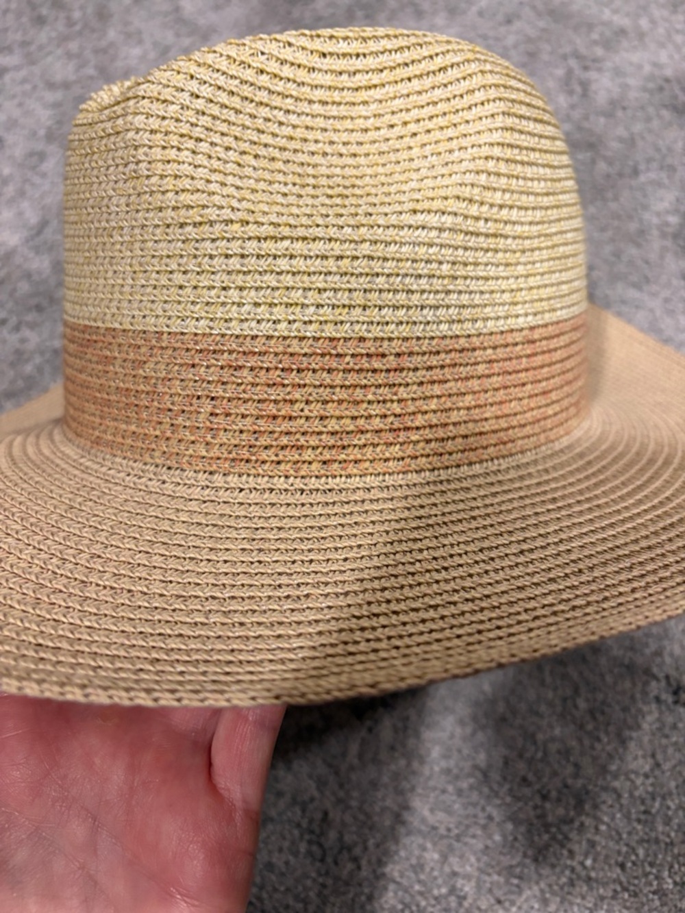 Halogen hat. - Picture 2 of 4